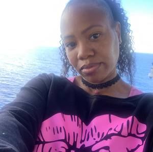 Meet your Posher, Ivory